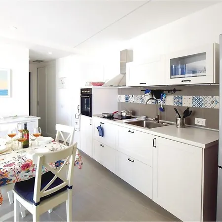 Sunrise 2 Apartamento *